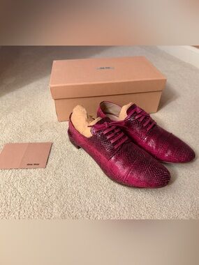 Miu Miu Burgundy Snakeskin Lace-Up Flats